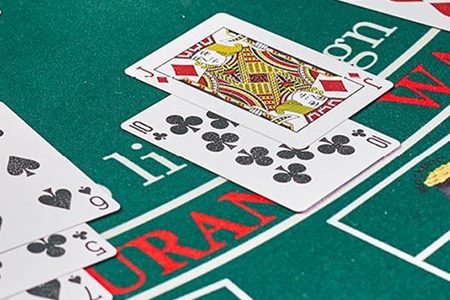 21 and Thriving: A South African Guide on how to play Blackjack
